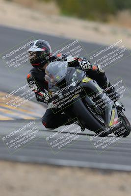 media/Jan-14-2023-SoCal Trackdays (Sat) [[497694156f]]/Turn 10 (1050am)/